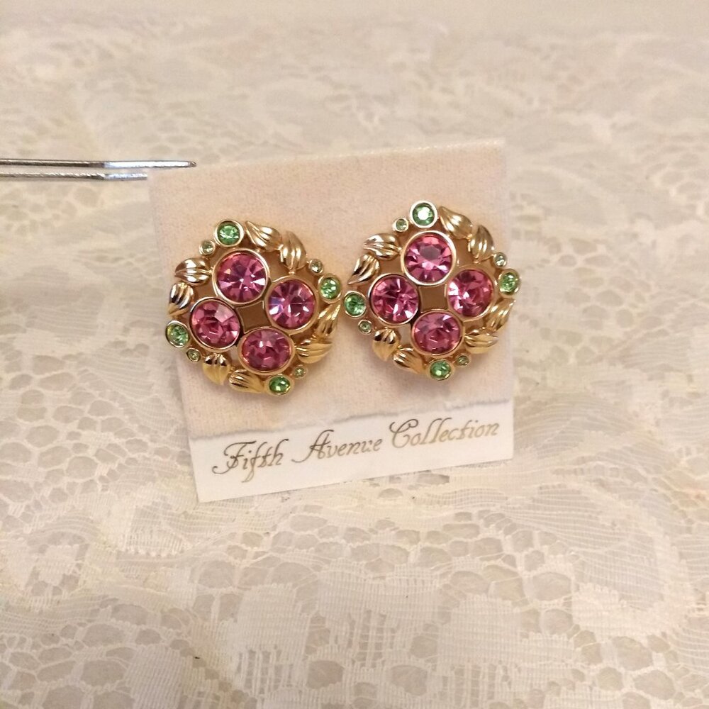 Vintage Pink & Green Crystal Gold Tone Earrings Non-Pierced Clip Earrings - Picture 3 of 11